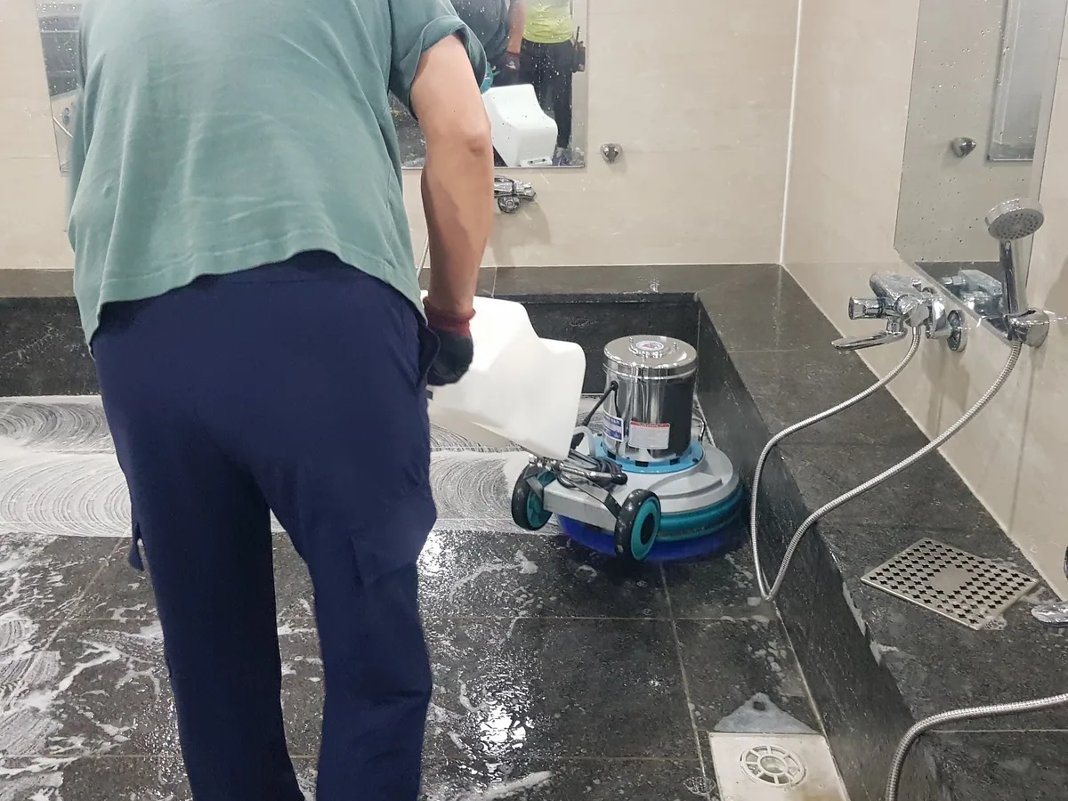 영양군 일월면 찜질방 수전·샤워기 건식 사우나 위생청소 사례 - 행진크린